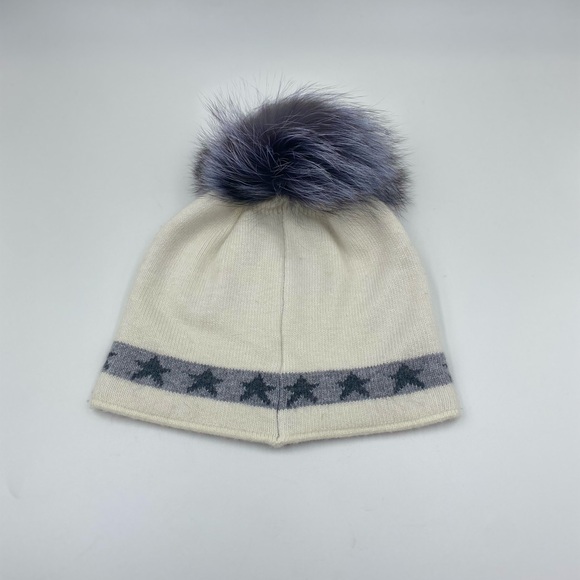 White Knit Hat Sparkle Sunglasses Fox Black and Grey Pom Pom - Picture 7 of 11
